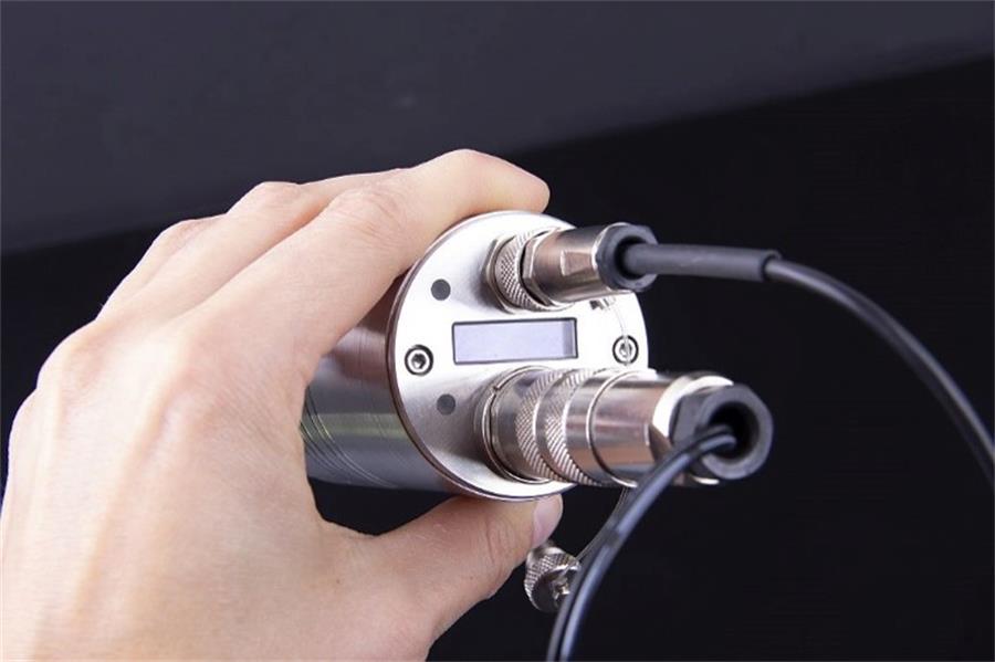 DSR55N늄�(d��ng)�{(di��o)���pɫ�t��y(c��)�؃x